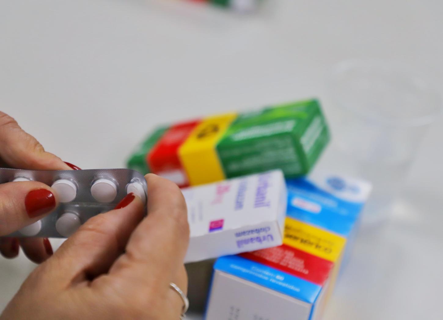 Saúde de Goiás alerta sobre uso indiscriminado de medicamentos