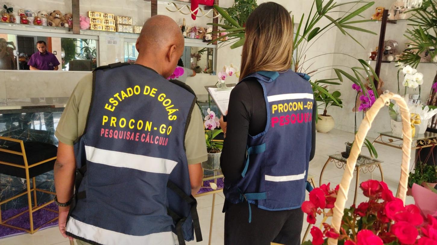 Procon Goiás identifica variação no preço das flores para o Dia de Finados