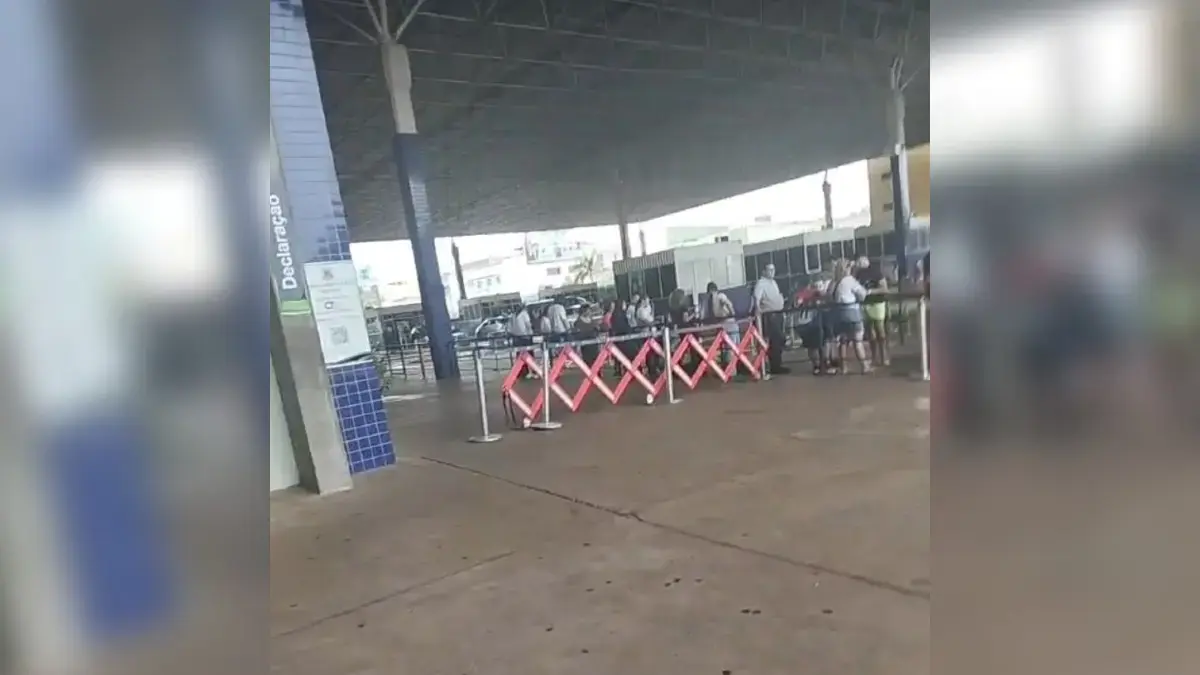 Turistas goianos sequestrados no Paraguai retornam escoltados pela polícia