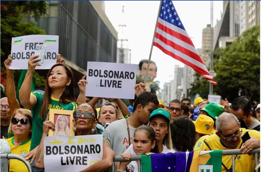 Protesto bolsonarista na Paulista reúne 20,4 mil, aponta pesquisa da USP