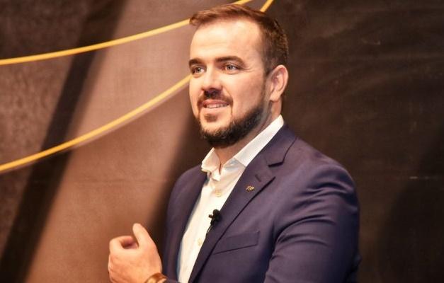 Mendanha deixa PSD e volta ao PRD em Goiás