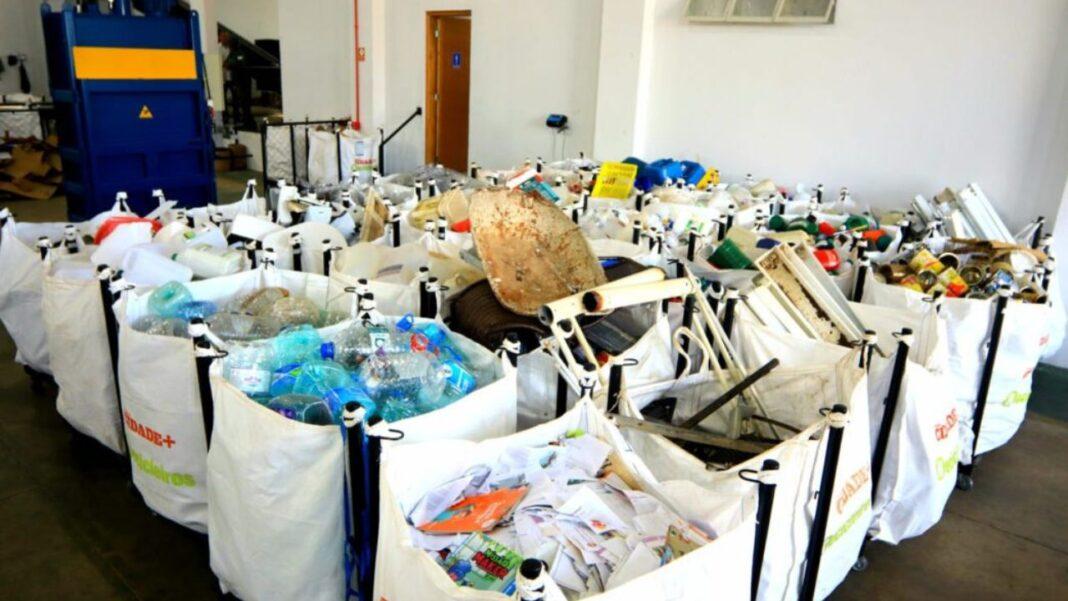 MPGO aciona Justiça para bloquear mais de R$ 700 mil e garantir pagamento a catadores em Caldas Novas