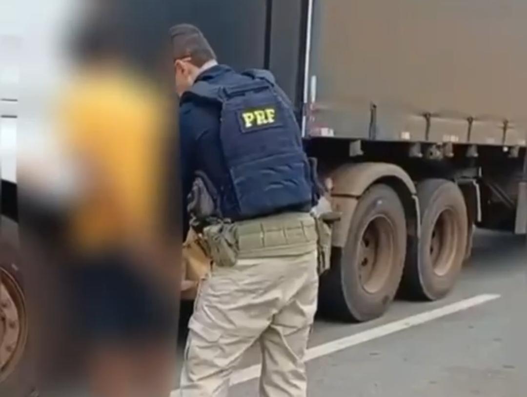 PRF prende foragido condenado por estupro de vulnerável na BR-153