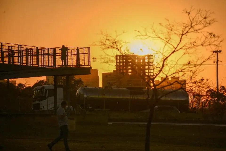 Cimehgo monitora possível ‘super El Niño’ e alerta para calor extremo e atraso das chuvas em Goiás