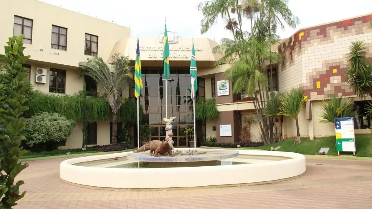 Concurso da Câmara de Goiânia é suspenso após suspeita envolvendo candidato ligado à banca