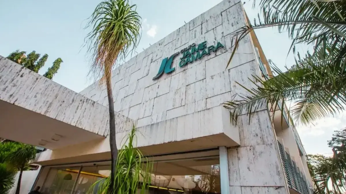 Globo no Centro-Oeste muda de mãos: afiliada do MT compra Grupo Jaime Câmara e cria gigante da comunicação