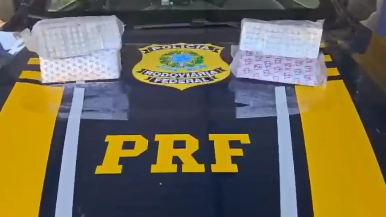 PRF prende caminhoneiro com cerca de 3 mil comprimidos de rebite na BR-153, em Porangatu