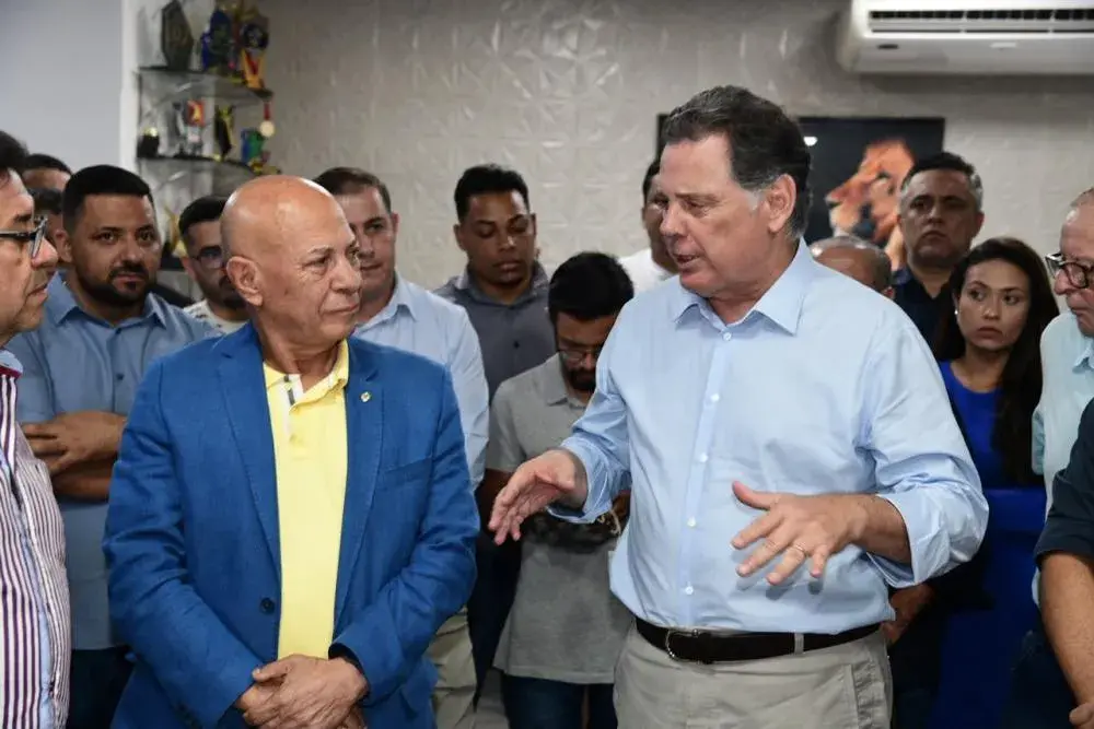 Marconi Perillo destaca trajetória política e capacidade de Professor Alcides para contribuir com Goiás