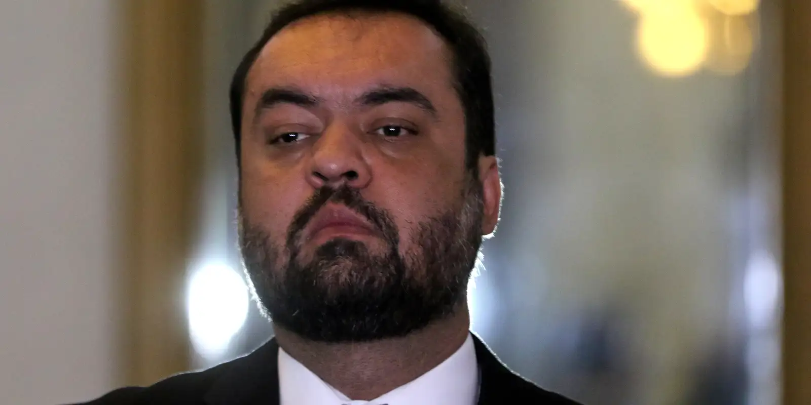 PF afirma que Castro recebeu adega, mansão e caviar para ajudar Refit