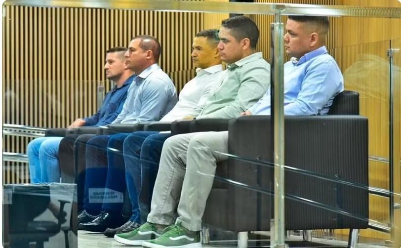 Justiça anula julgamento de cinco PMs condenados por matar três adolescentes em Goiânia