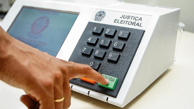 Mais de 5 milhões de eleitores devem votar neste domingo em Goiás; veja as regras