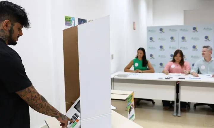 Eleições 2026: veja os horários de votação neste domingo  