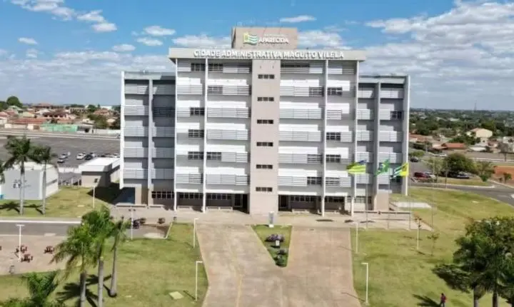 Justiça determina suspensão de contrato de R$ 480 mil sem licitação em Aparecida de Goiânia
