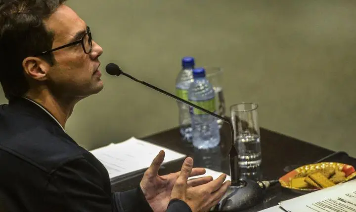 Justiça intima Jairinho a justificar apelação por morte de Henry Borel