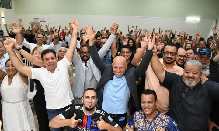 Lideranças e candidatos ampliam apoio e consolidam presença política de Professor Alcides em Goiás