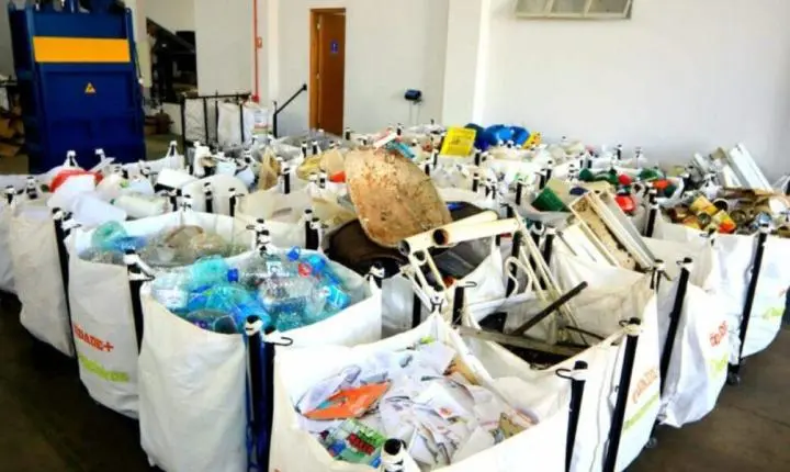 MPGO aciona Justiça para bloquear mais de R$ 700 mil e garantir pagamento a catadores em Caldas Novas