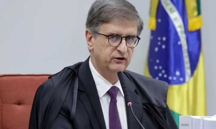PGR repete pedido por acesso integral a dados de Vorcaro