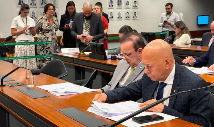 Professor Alcides propõe Trânsito sem Armadilhas para mudar fiscalização eletrônica no Brasil