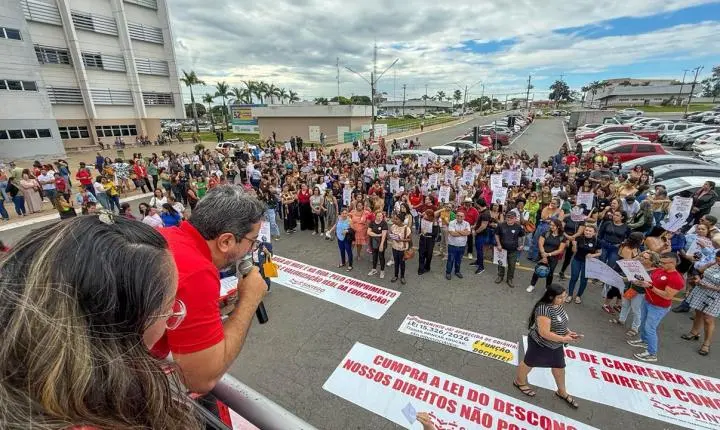 Servidores Municipais de Aparecida de Goiânia realizam paralisação com indicativo de greve na próxima quinta-feira (7)