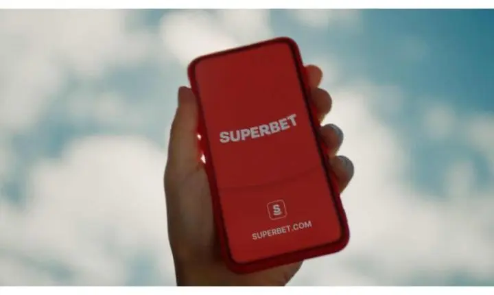Superbet lança atendimento 24 horas para jogadores com vício em apostas