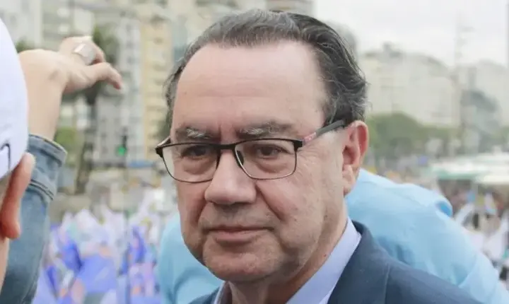 Augusto Cury declara apoio a Flávio Bolsonaro no segundo turno e apresenta oito condições