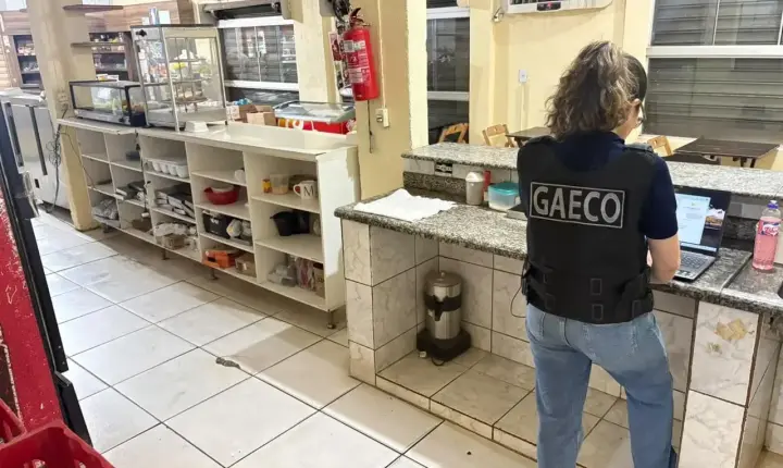 Operação investiga empresas por fraude em licitações e fornecimento de alimentos impróprios a escolas de Goiânia
