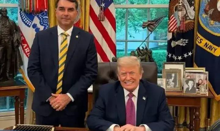 Governo Trump concederá vistos a Flávio Bolsonaro e à família para entrada nos EUA